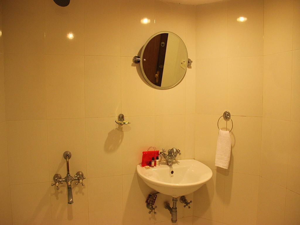 Hotel Rv Regency Amritsar Exterior photo